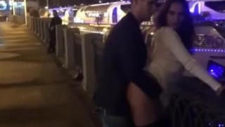 [JAV101時事跟上!] 年輕情侶河邊打野戰 啪啪聲響徹雲霄! 1