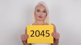 【CzechCasting】2045｜Stepanka (21yo), a erotic model from Prague