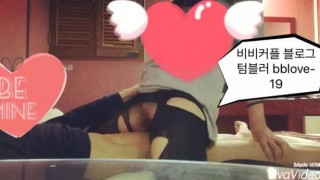 비비커플 2월에 찍었던 영상 입니다. 새로 찍은 것들은 아직 편집을 안해둬서 조금 기다려주세요^^ 예전에 키울땐 비비가 종종 리블 달린거 확인하고 메세지 답하고 그랬는데 아이디 날아간뒤로 관심이 조금 식어서 이번에 새로 키운다고하니 그걸 또 언제 키우냐고 하더라구요 ㅎㅎ 다시 관심갖게 비비에게 재미있는 리블 달아주세요~