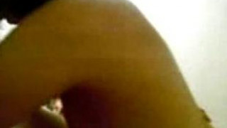 初嘗禁果的小美女干完一次還要！_1