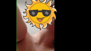 骚货老婆说：给别人操就给别人操。你们有机会哦，前提是给你的老婆我操！