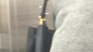 南韓地鐵尾隨抄底偷拍美腿短裙～70