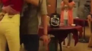 这个舞蹈  值得推广 又俗又骚