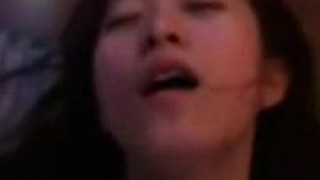 做爱能让女友如此地舒服，看她的叫声和表情就知道了