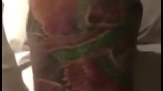 上了一個七彩妹妹