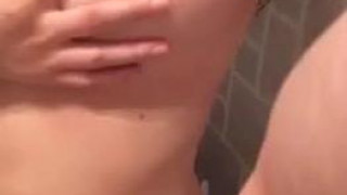 어때요~？ 좋으면 리블로그 많이 눌러주면 더 섹시하게 공개 ;) 가슴이쁘네~