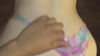 内裤不脱，扒开就操，完美后入 内裤不错