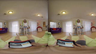 Guy gets caught jerking off so teen decides to finish the job in VR