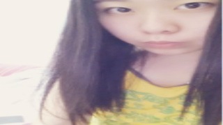 22歲大學生自拍極大量的套圖與視頻合集