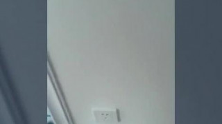 可爱的骚母狗回来啦！前段时间被人给认出来了…不过还好是爱琪琪的人认出来的、没有做过分的事、没有为难我、不过以前的旧照片被他抖漏出来让老公看见了…还有3p照…总之一波三折、不过这件事之后我发现原来身边还有那么多人真心爱我…很感动！谢谢那些默默在我身边支持我爱着我的人们！以后发几张聊天记录吧… 叫的我好酥麻啊！