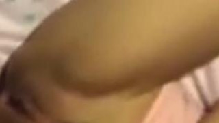 [台灣]激似酒醉民代李╳鈺的緊身背心妹百招盡出，揉胸咬下唇這麼騷妳怎麼受的了？