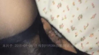 洞口磨蹭！騷砲友黑絲誘惑～直接撕開，小妹妹一直流水停不下來！（有影）