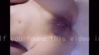 [自拍露臉]找ＬＯＬ隊友一起玩老婆，人夫邊看邊拍～隊友射完再讓人妻咬（有影）