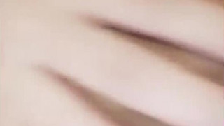 凤凰家族温柔可人大美女笑笑裸播终于露脸了好多狼粉围观还说除了头发跟眉毛所有毛都剃了清晰对白