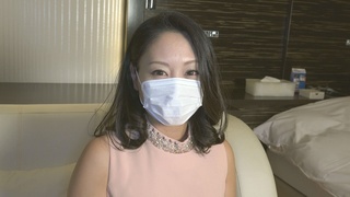 初撮り生中出し☆35歳の清楚系美人奥さま☆なんと初妊娠で大きくなったお腹をかかえながらも他人の生チンポにイキ悶えまくる変態人妻ｗｗ FC2-PPV 752131