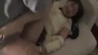 性奴隷にした全裸巨乳美人お姉さんを生ハメ中出しレイプセックス