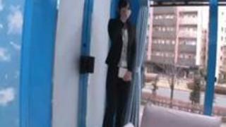 「筆おろし…？私がですかぁ～？///」可愛い童貞君を前にちょっと嬉しそうなOLさん