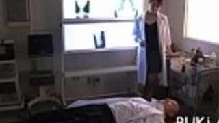 日本人の人形のミルクシェイクスのジッツ