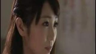 声を出せずに堕ちた私 ―夫まで距離1メートル未満の喘ぎ我慢