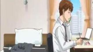 小さな胸、そして股間の膨らみ。幼い男の娘と濃厚なセックスで絡み合うサラリーマン…