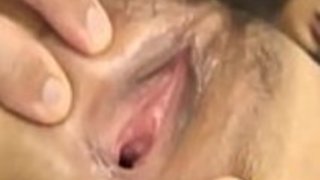 キンキー・シホ・カノは、お尻をかぶる前に熱いフェラチオをする