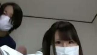 【個人撮影】美爆乳なJKの彼女をライブチャットで生放送！「逝ってるの！出ちゃうから駄目ぇぇ」潮吹き生配信ｗ【女子校生】＠PornHub