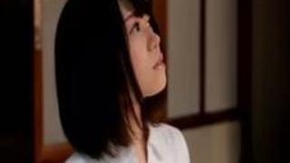 身長144cmの小柄で可愛い新人女優のAV処女作！小っさいマ〇コに巨根を入れて何度もイカせるＳEＸ！（デビュー）