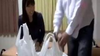 【中出し】「出してぇっ！ぁあぁああっ！！」盗撮されてるとも知らずにだいしゅきホールドで歓喜の悲鳴を上げる変態素人ｗｗｗｗ