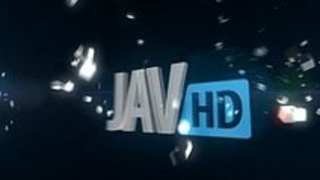 【潮吹き・オナニー】ムチムチなギャルがパカッとマタをひらいてパンティーの上から気持ちよくなるオナニー