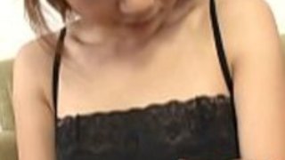 かわいいオリエンタルからの粗い肛門のライディング