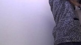 【おしっこxvideos盗撮動画】トイレに隠しカメラを設置し若い少女がおしっこしてるところを隠し撮りw｜イクイクXVIDEOS日本人無料エロ動画まとめ