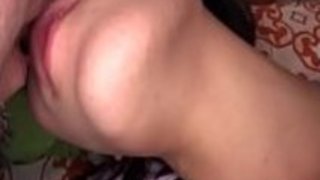 プロのような彼女の王のサービス技術を示す恋愛