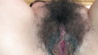 スーパースウィーティーガール！毛深いおまんこで！