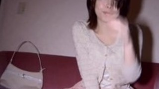 HOT日本の女の子は彼女の男のための自分撮りビデオを作ります