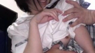 小柄JAVティーン18プラス廊下ファックそして、ぶっかけ、古いガイズで待ち伏せ