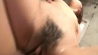 咲島津は口とコックにバイブレーターを取得