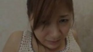 【無料エロ動画】仲村もも、パイパン美痴女がM男にする顔面騎乗 ...