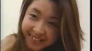 アジアのふしだらな女は、ハードそれらを動作する2つのコックであります