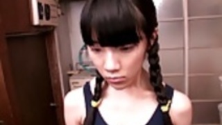 ぶっかけ中小型日本の十代のホヤ