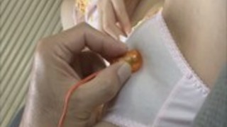 シーズ前菜穂日本の女の子のフェラチオがcreampiedさ