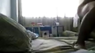 アジアのカップルアジアの女の子が叫びとうめき声