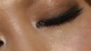 2人の角質男が使用していた縛られたリカアイナ