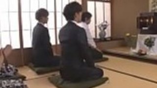 エキゾチックな日本人女優松島由里、素晴らしいMiViのJAVクリップで - 三輪恵里子