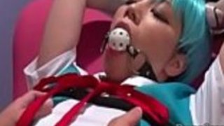 足利恵コスプレのボンディージ感