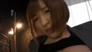 【夏希みなみ口説き】エロいカワイイでエロい爆乳のオフィスレディ、夏希みなみの口説きプレイ動画。まさにパーフェクト！