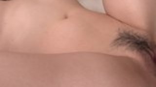 コックを楽しんで巨乳の少ない日本のウェイトレス