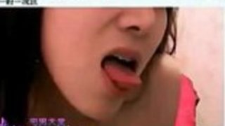 日本人姉妹邊自慰邊渴渴直擊的叫我幹死他ホットマナネットウェブカムママチョコレートジャパンリアルセックス