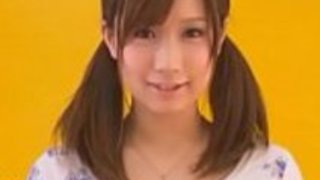 日本の小さな18歳の最初の大きなコックの経験 - もっとElitejavhd.comで