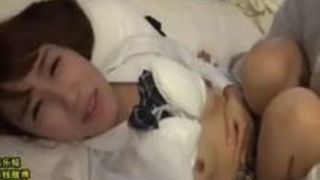 めちゃカワ女子高生をラブホに連れ込んで着衣セックス　初川みなみ