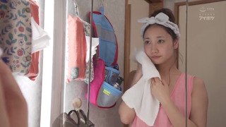 僕の恋人が家で待ってるのに、 終電逃し先輩女子社員の家に泊まる流れに…ノーパンノーブラ部屋着に興奮した絶倫のボクは一晩中ヤりまくった。。。 初誘惑作品 加美杏奈